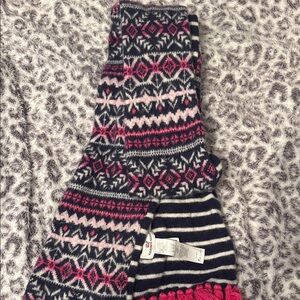 Vineyard Vines Pink, Black & Cream Patterned Knit Scarf